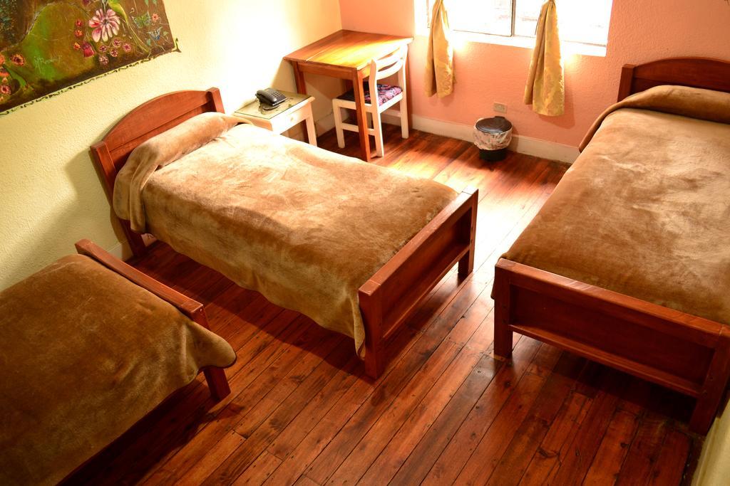 Hostal Loro Verde Quito Zewnętrze zdjęcie