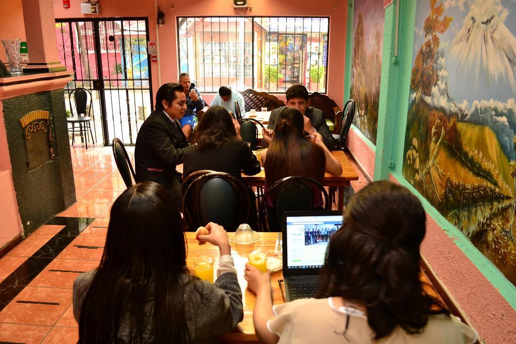 Hostal Loro Verde Quito Zewnętrze zdjęcie