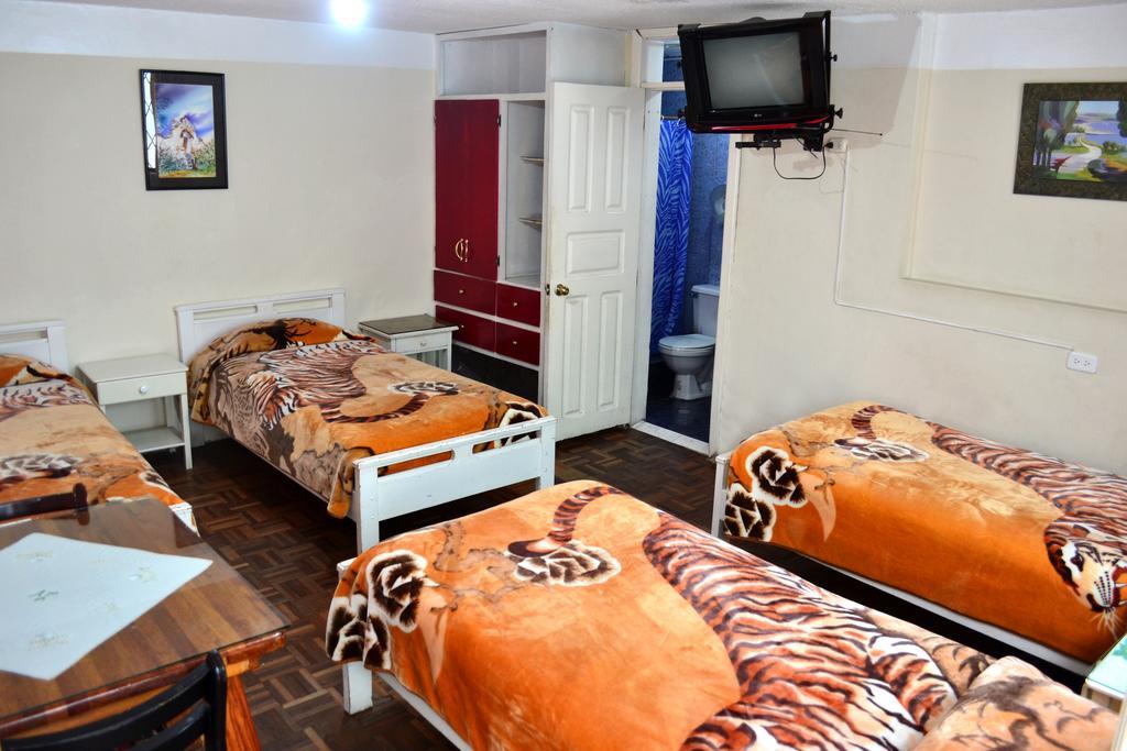 Hostal Loro Verde Quito Zewnętrze zdjęcie
